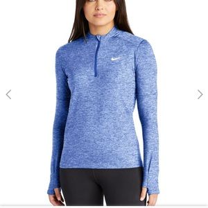 NIKE half zip up